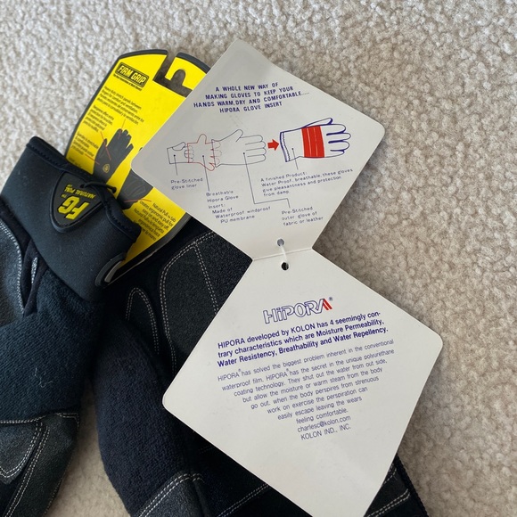 NWT FIRM GRIP Gloves Water Resistant Size Large - Picture 4 of 8